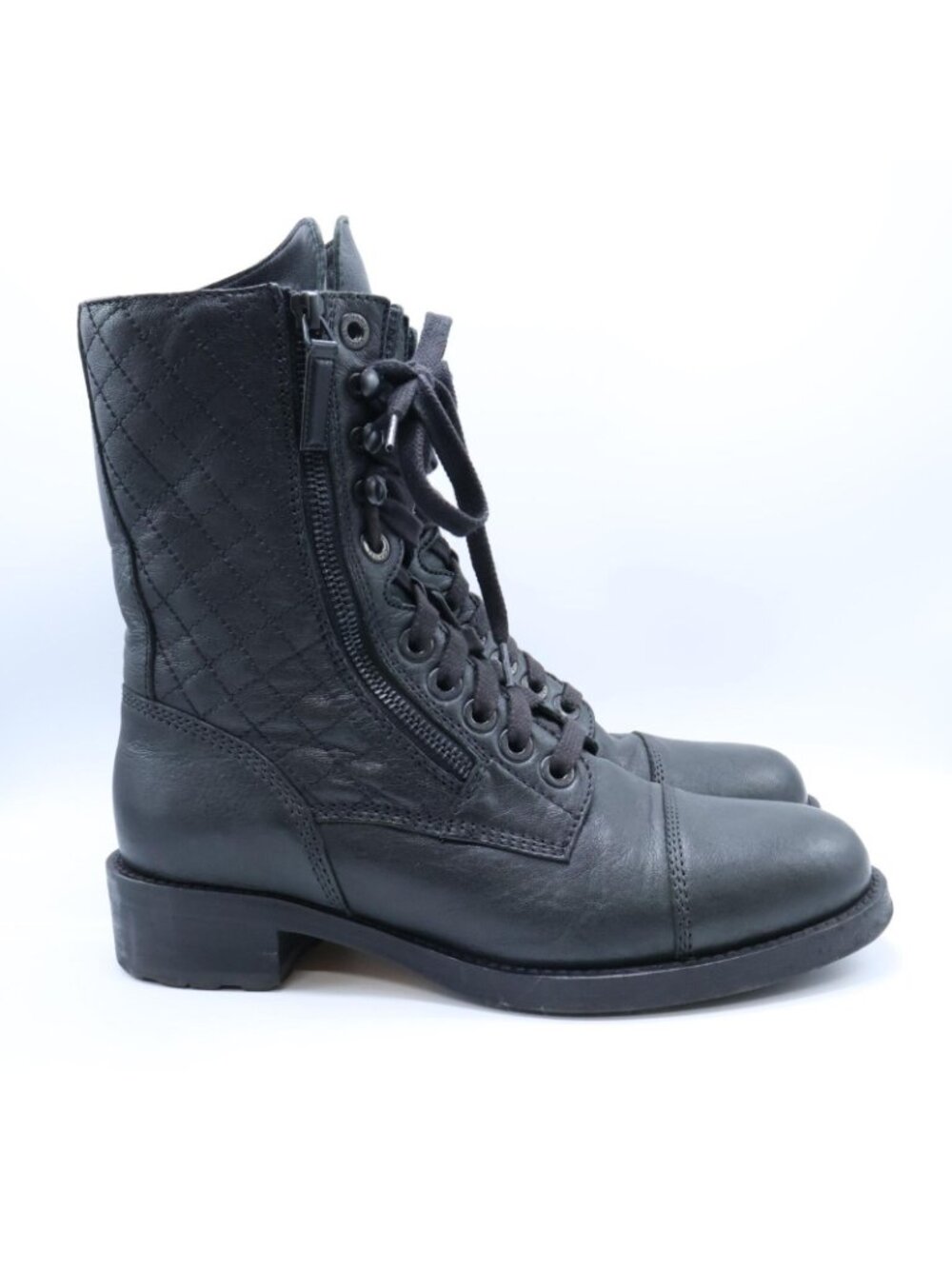 Chanel CC Logo Quilted Zip Boot - Picture 4 of 10